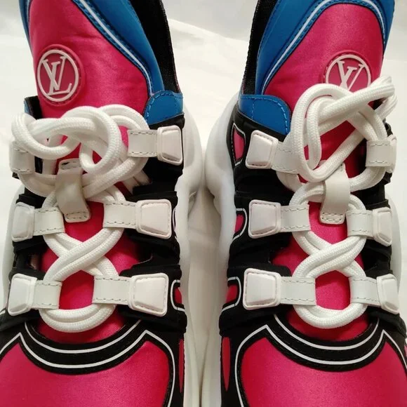 Louis Vuitton Sneakers Women Hot Pink Nylon mon-308-071425 - Picture 4 of 9